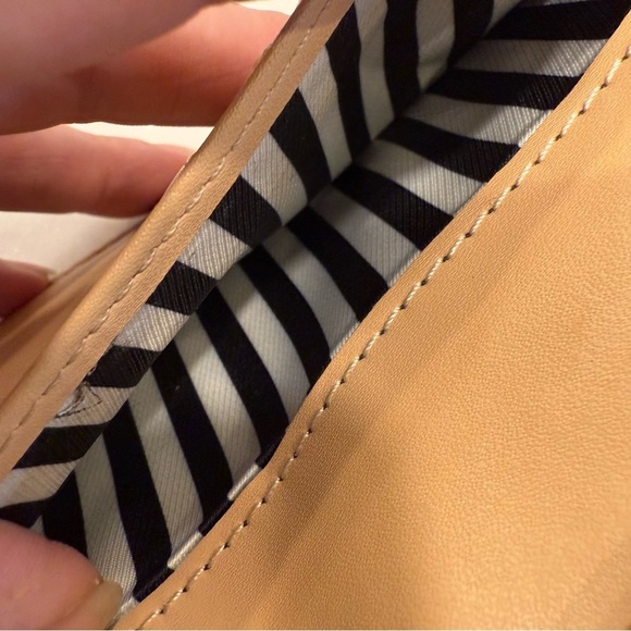 Kate Spade Women’s Bi-fold Long Wallet Black Pebble Leather Excellent! - Picture 10 of 15